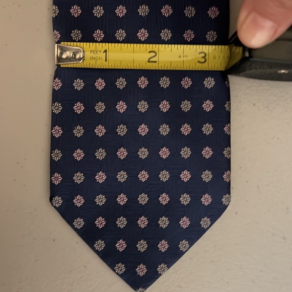 LUIGI BORRELLI Blue print 100% Silk Tie! made in Italy! - Picture 4 of 5